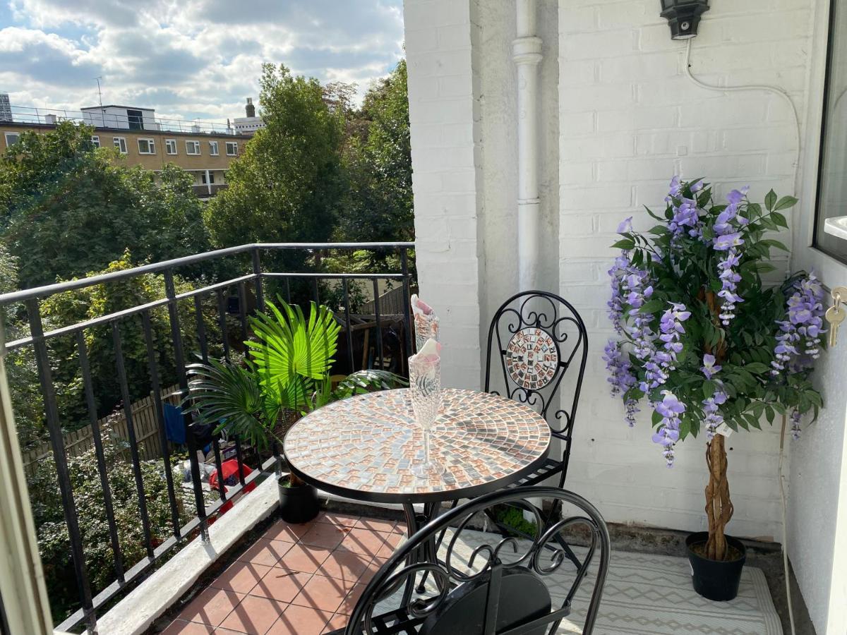 Cosy 3 Bed Flat Ideal For Trips To Лондон Екстер'єр фото